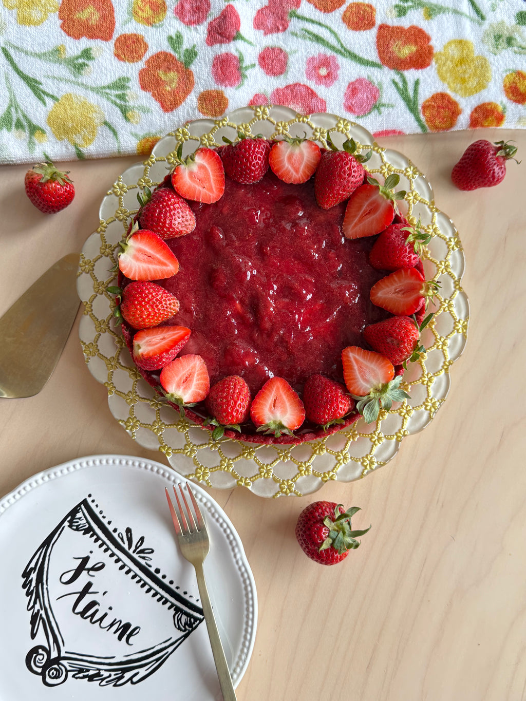 Red Velvet Mousse Cake