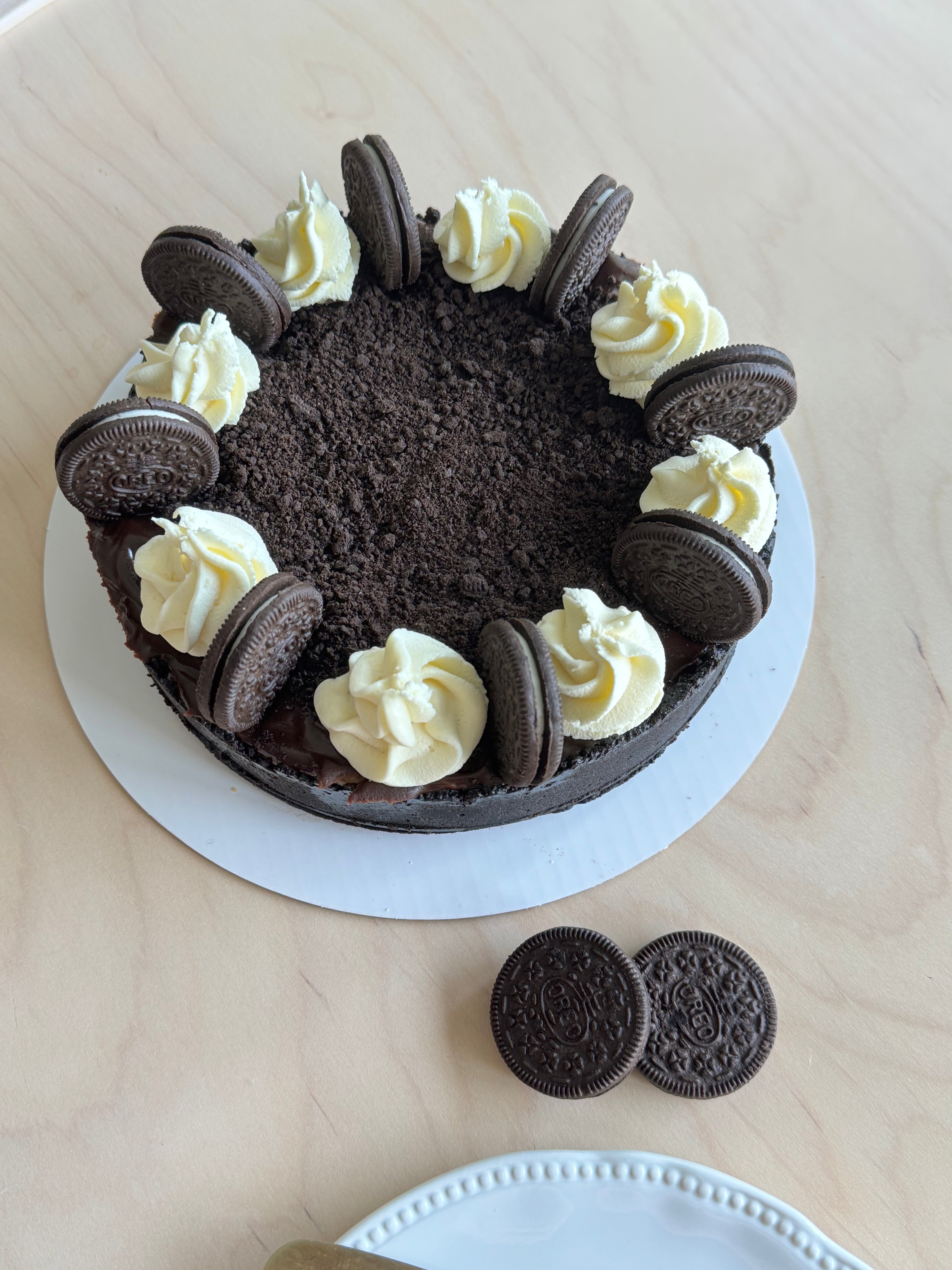 Oreo Mousse Cake
