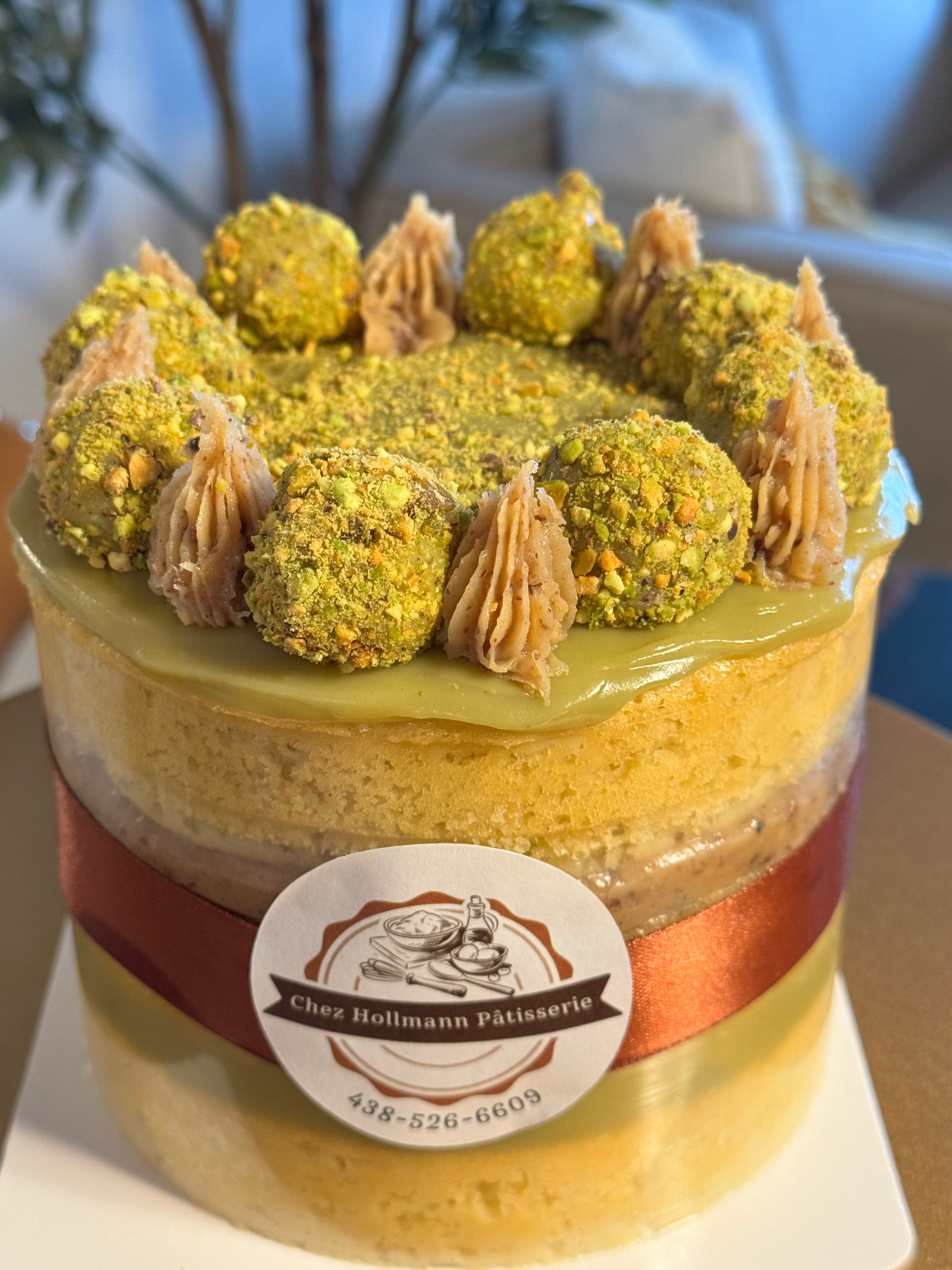 Pistachio Naked Cake